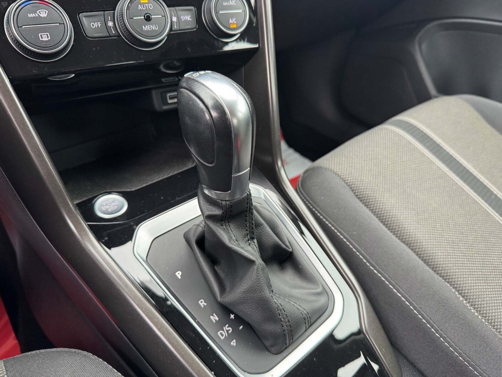 Sort VW T-Roc fra 2019