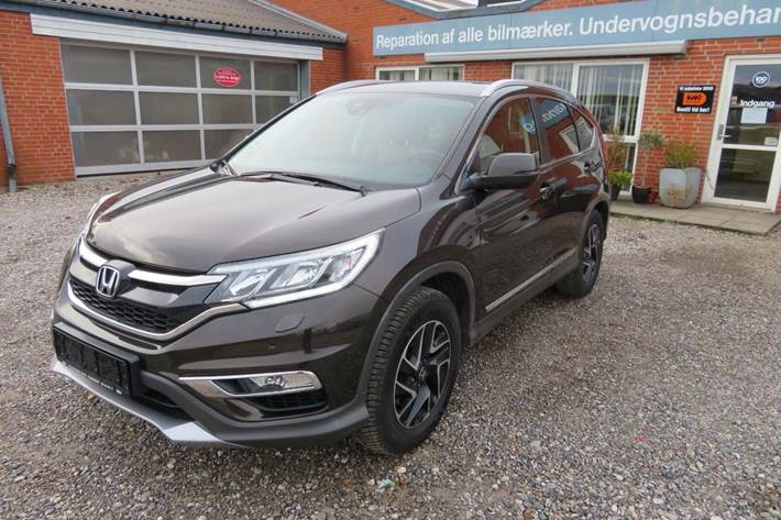 Brun Honda CR-V fra 2016 set udefra