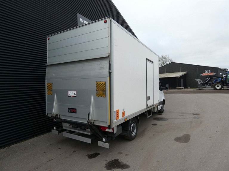 Mercedes Sprinter 317 2,0 CDi A3 Alukasse m/lift aut. RWD