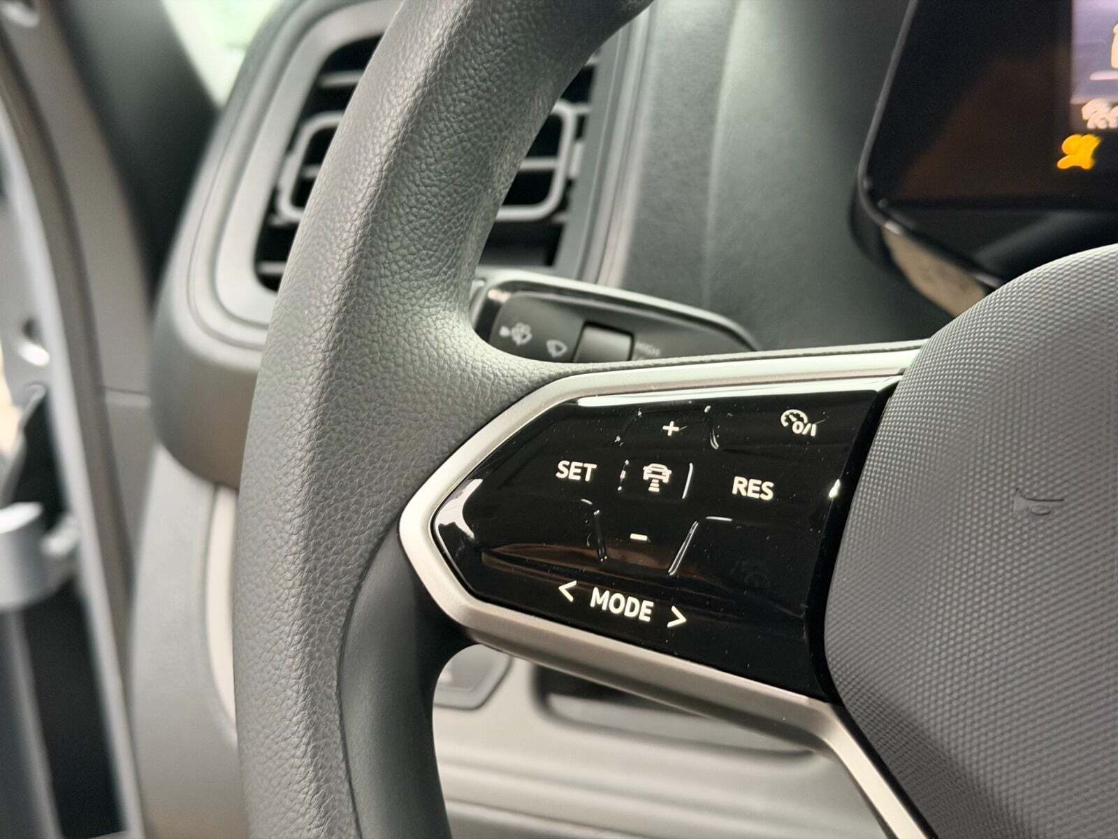 Sølv VW ID.Buzz fra 2024