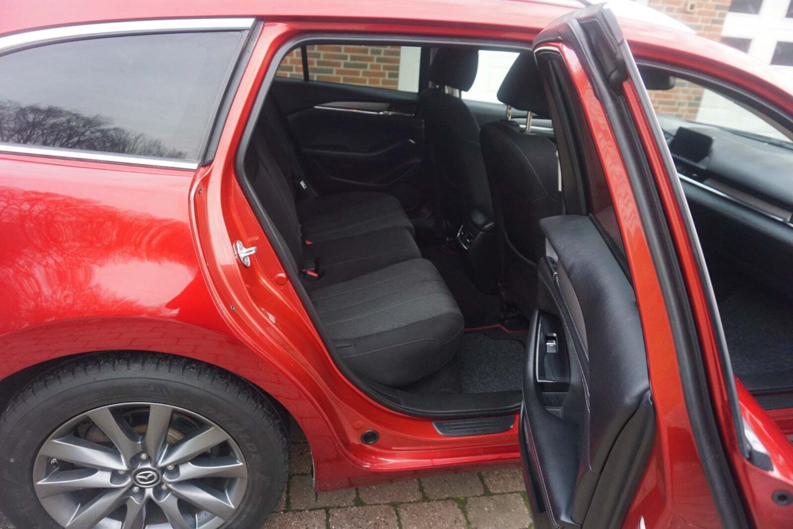 Mazda 6 2,0 SkyActiv-G 165 Premium stc.