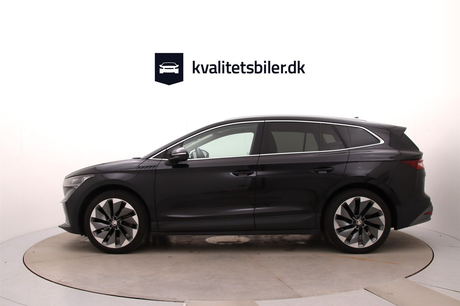 Skoda Enyaq 80 iV Selection Suite 204HK 5d Aut.