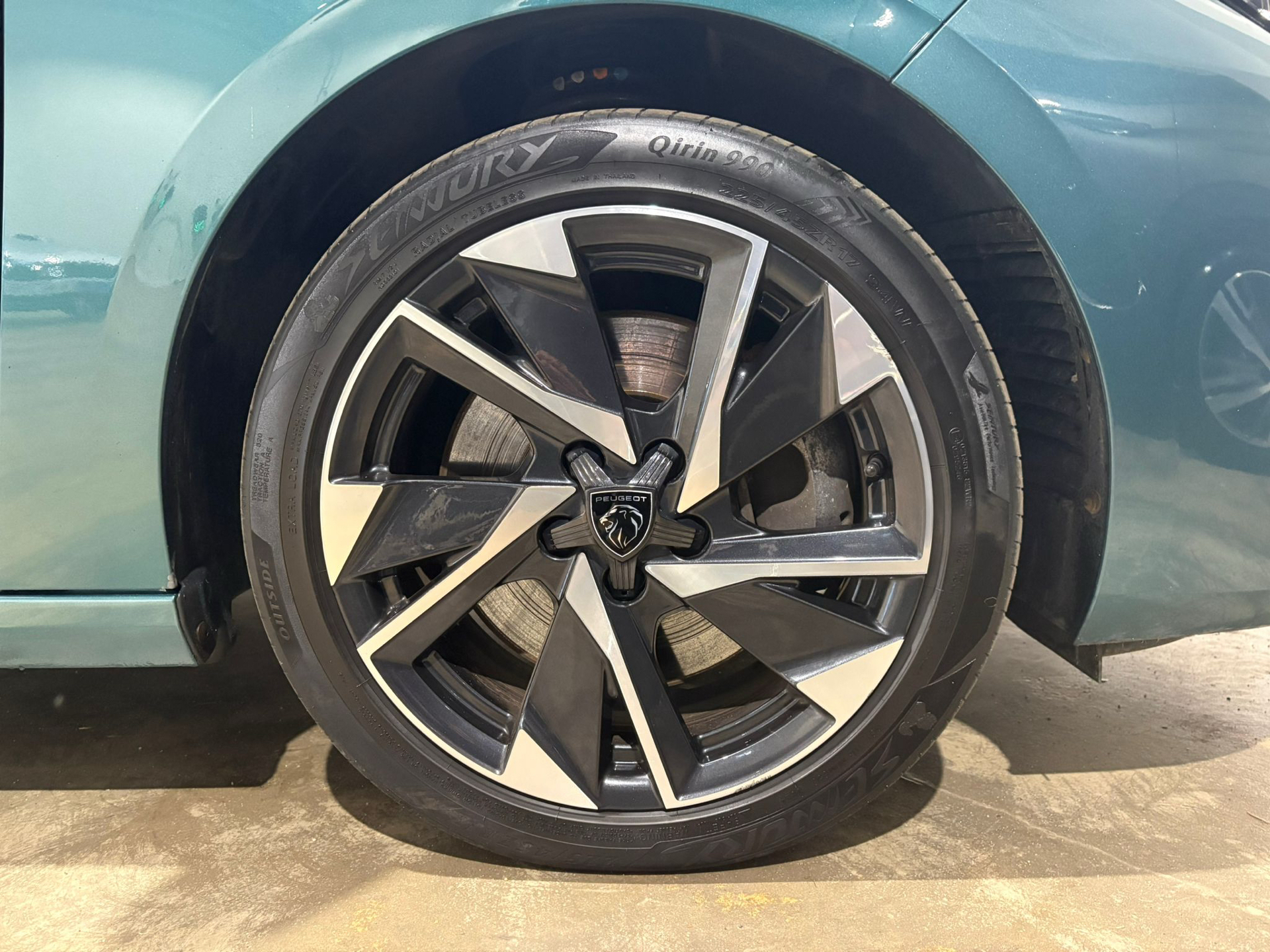 Peugeot 308 1,6 SW Plugin-hybrid First Selection Plus EAT8 180HK Stc 8g Aut.