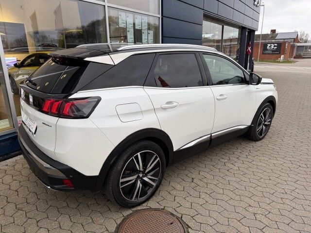 Peugeot 3008 1,6 PureTech  Plugin-hybrid GT Pack AWD EAT8 300HK 5d 8g Aut.