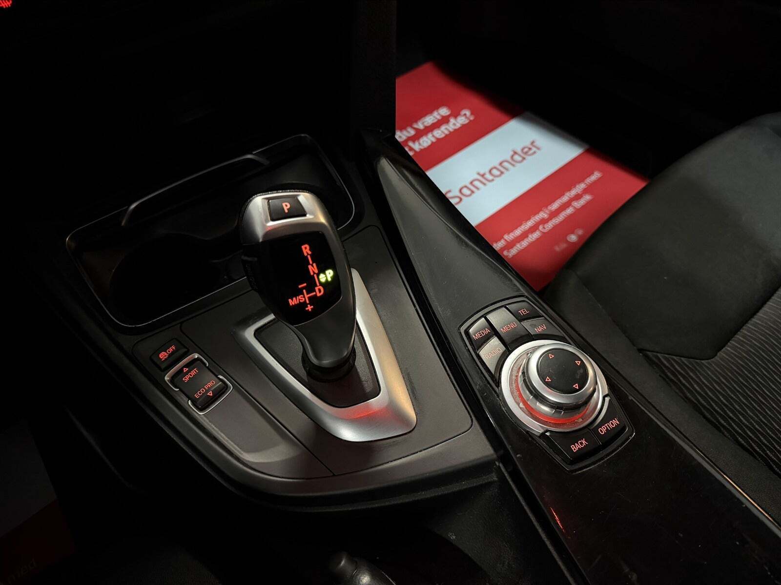 Grå BMW 420d fra 2017