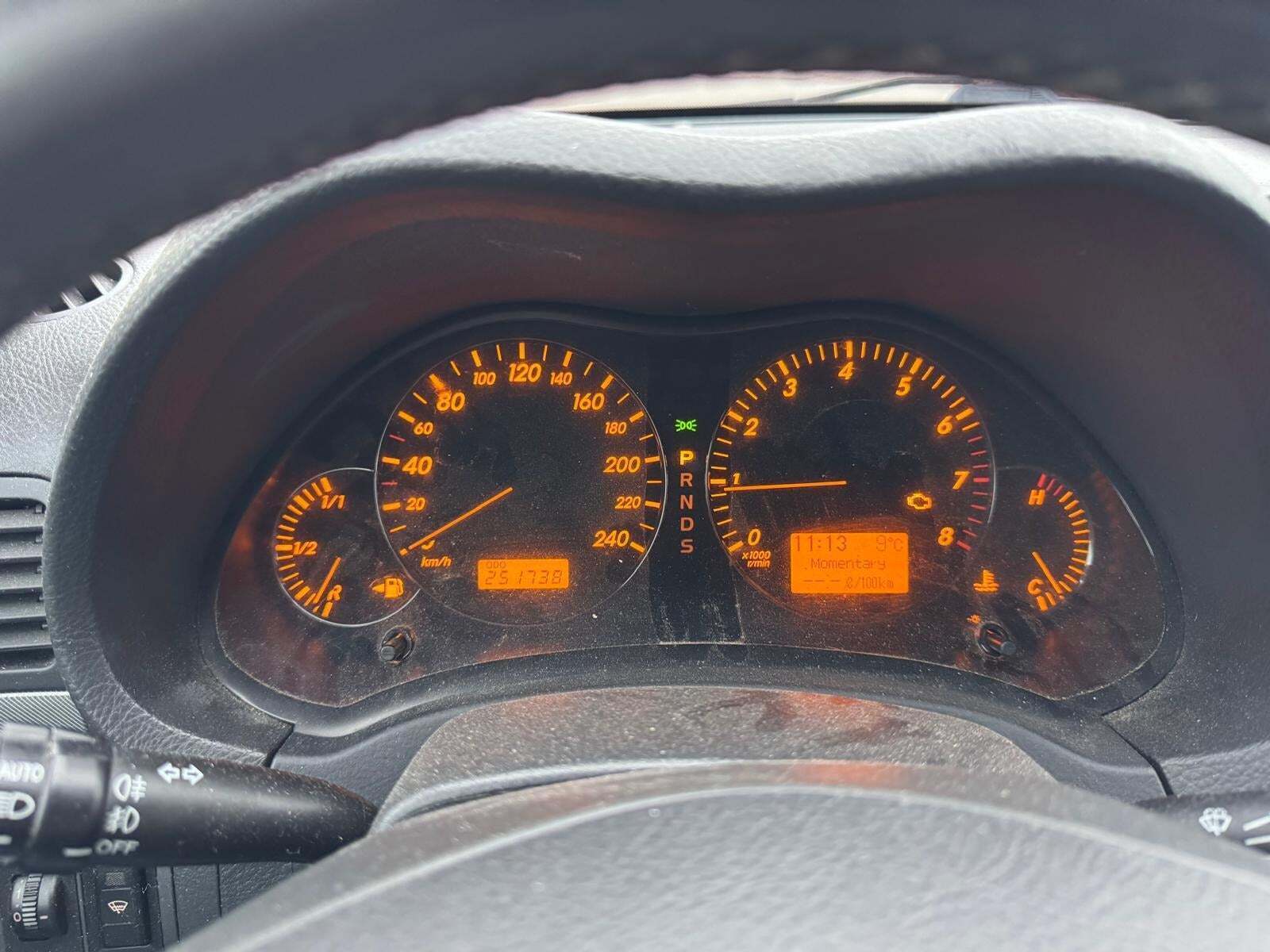 undefined Toyota Avensis fra 2008