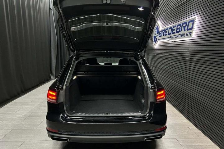 Sort Audi A4 fra 2018