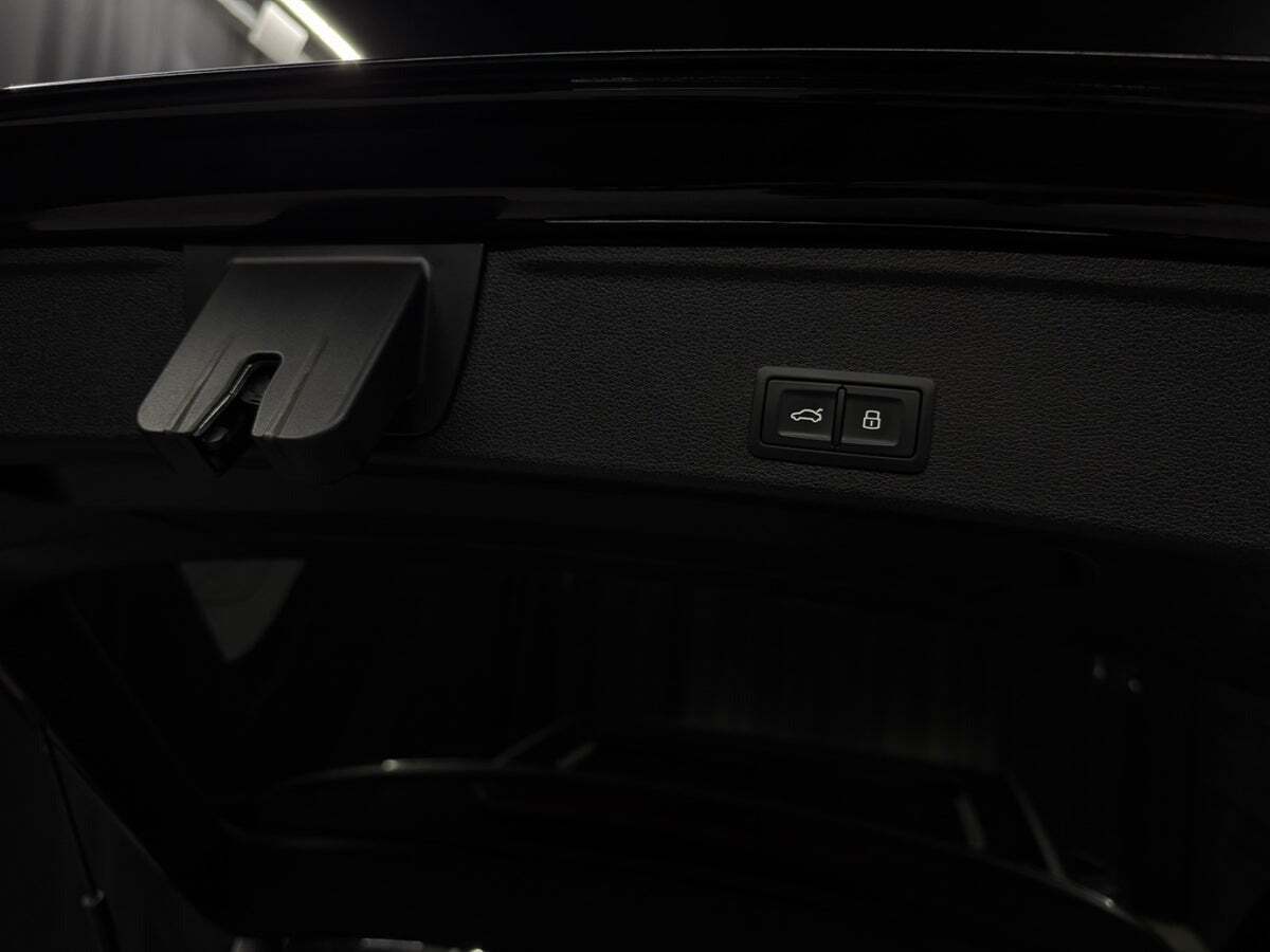 Sort Audi A4 fra 2018