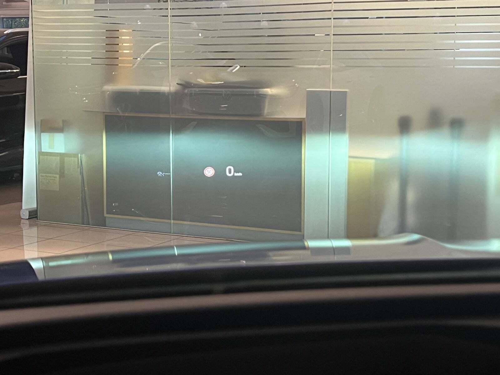 Blå Skoda Enyaq fra 2022