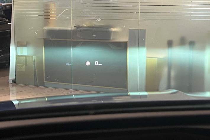 Blå Skoda Enyaq fra 2022