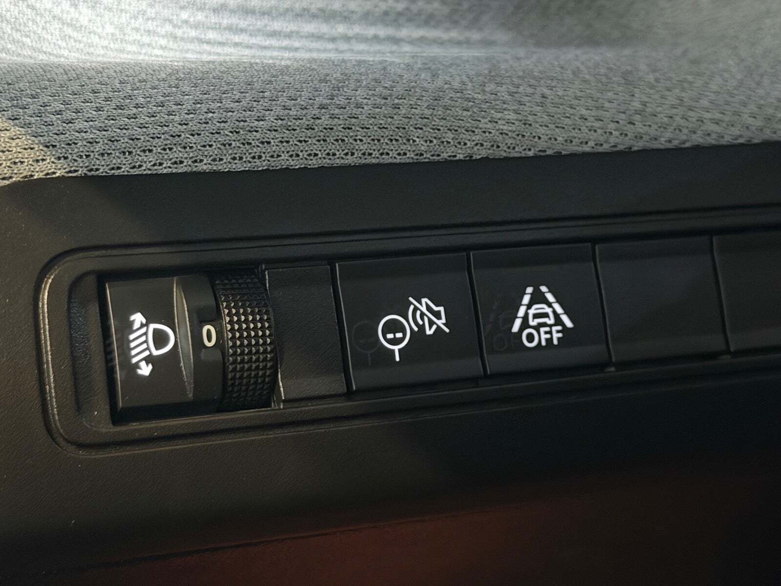 Grøn Citroën e-C3 Aircross fra 2025