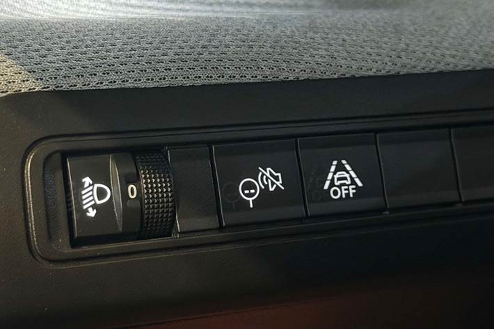 Grøn Citroën e-C3 Aircross fra 2025