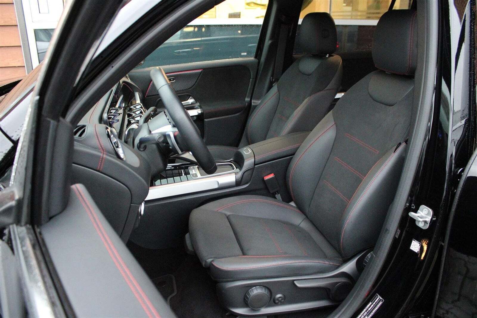 Mercedes EQB250+ AMG Advance Plus