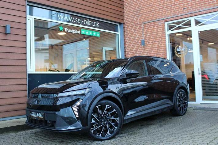 Sort Renault Scenic E-Tech fra 2024 set udefra