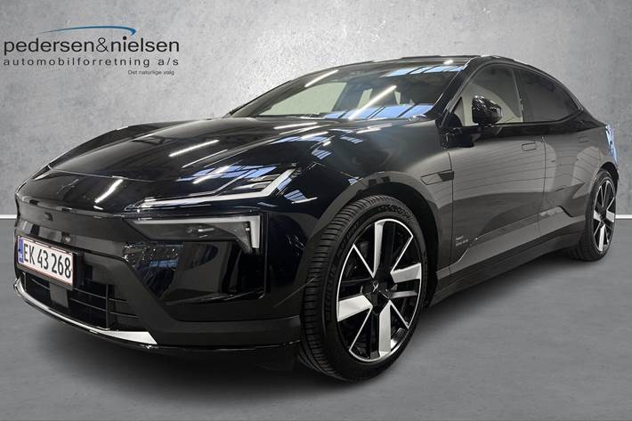 undefined Polestar 4 fra 2025 set udefra