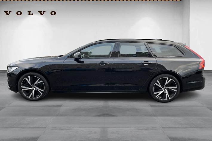 Sort Volvo V90 fra 2021