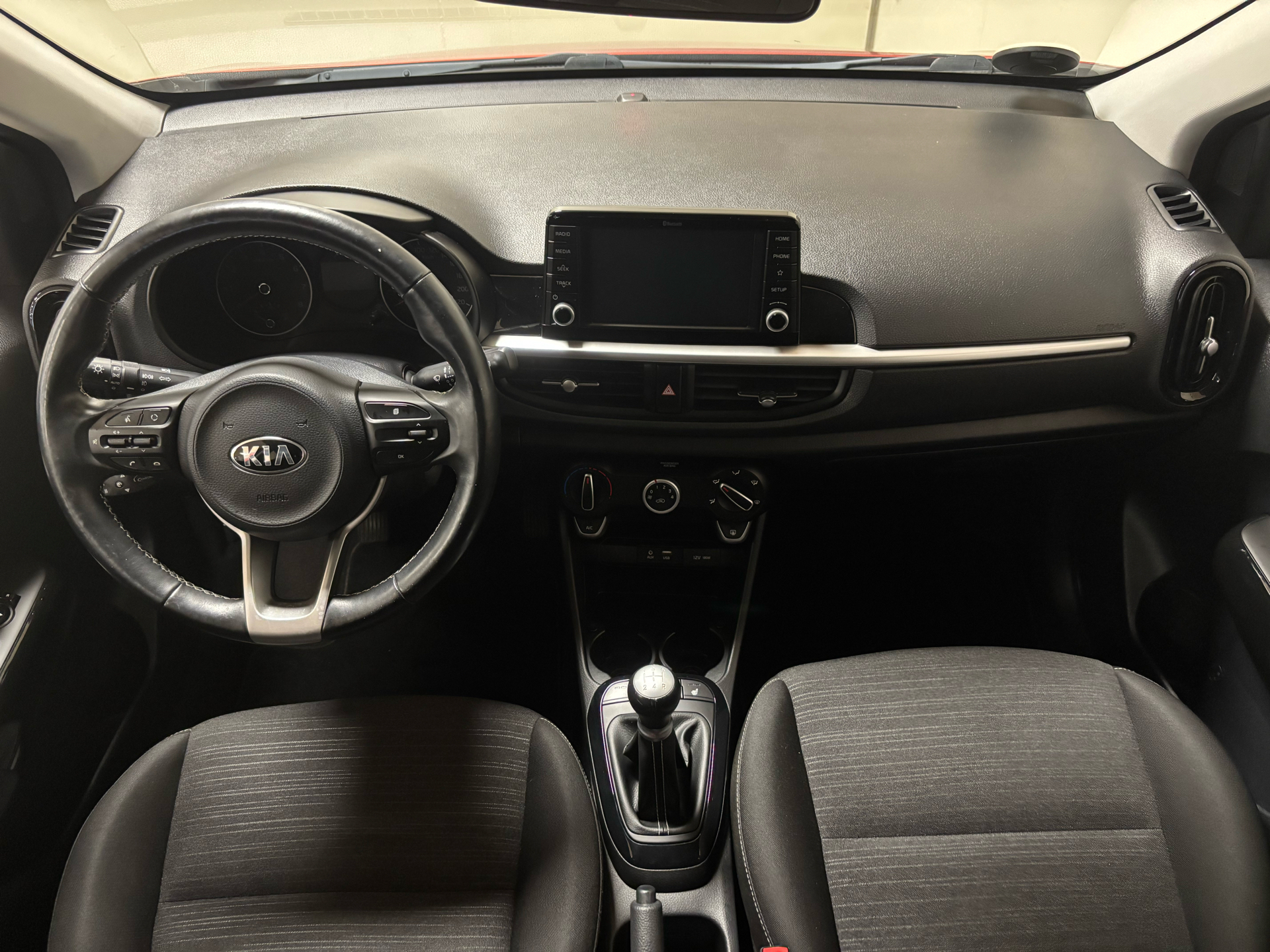 Orange Kia Picanto fra 2019