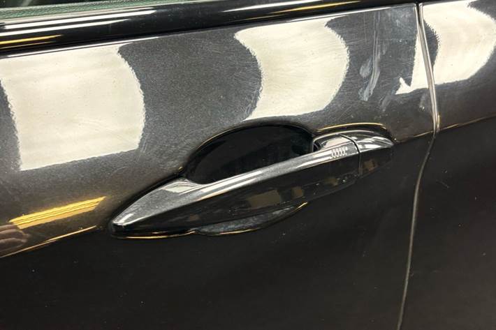 Sort BMW X5 fra 2018