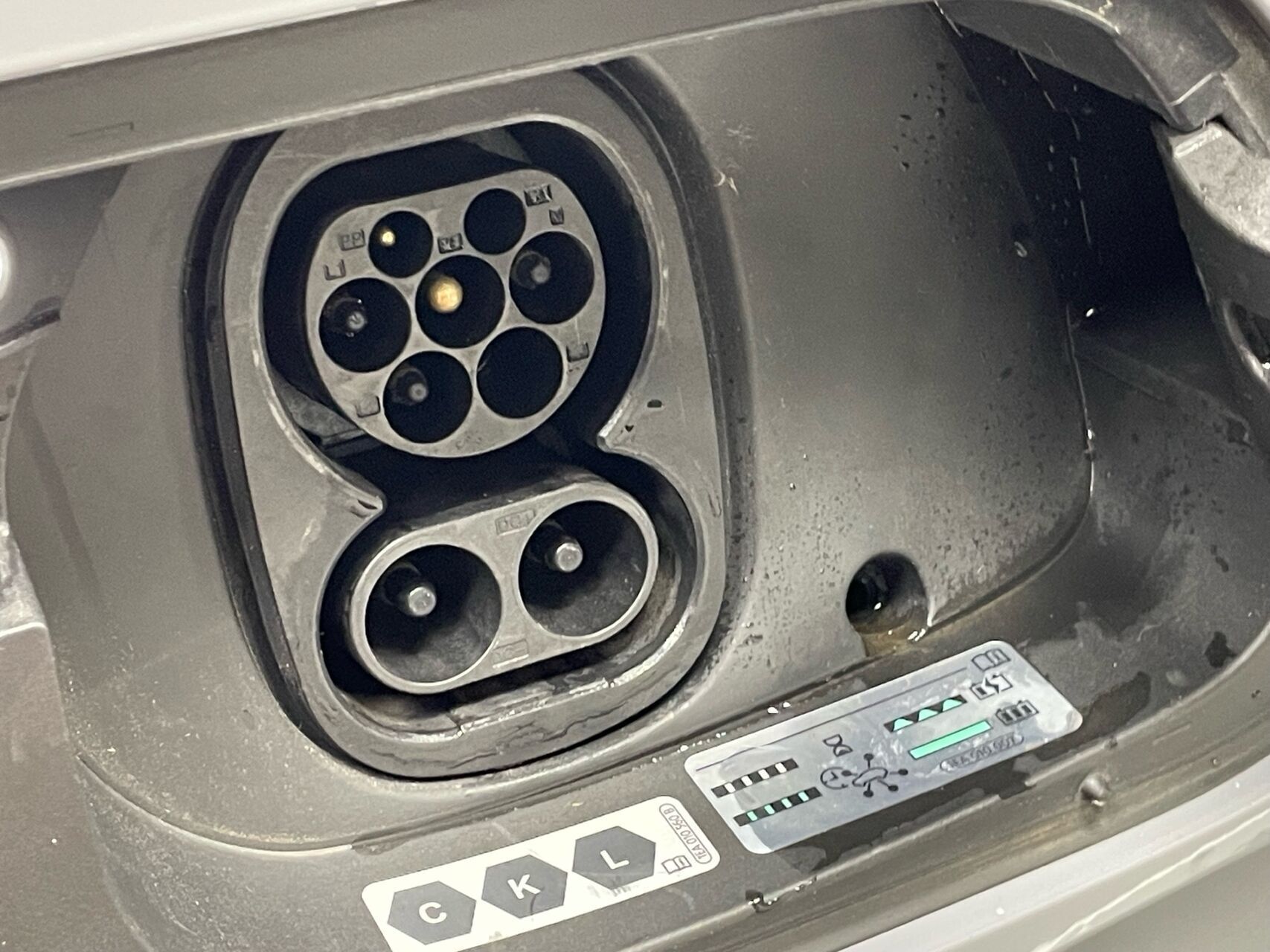 Grå VW ID.4 fra 2023