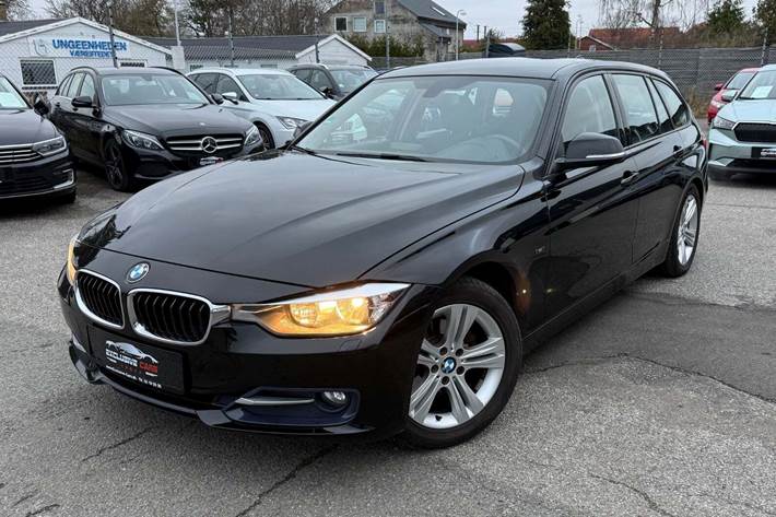 undefined BMW 316i fra 2014 set udefra