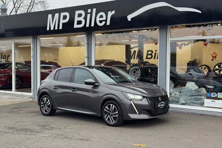 Grå Peugeot 208 fra 2020
