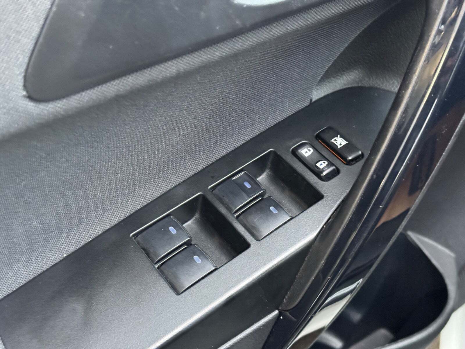 Hvid Toyota Auris fra 2018