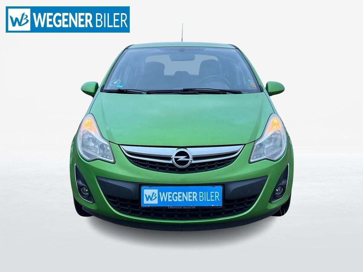 Opel Corsa 1,2 16V Cosmo