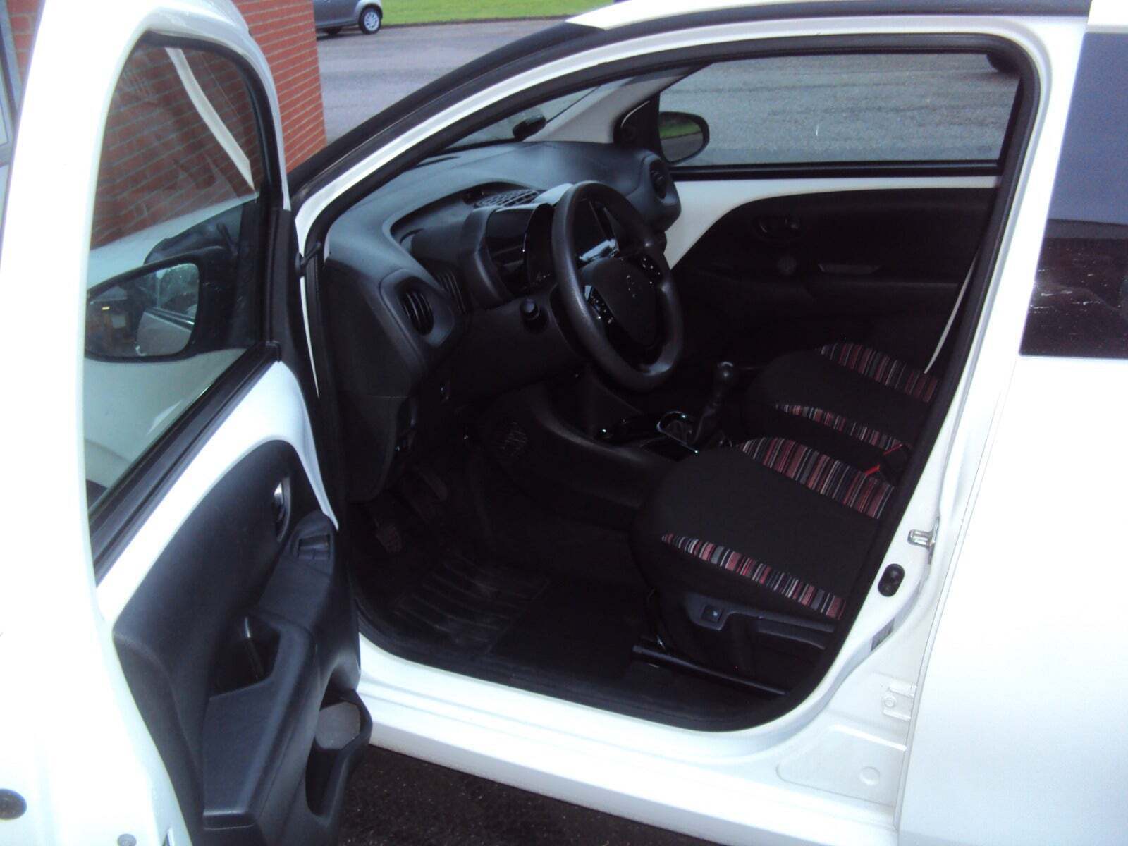 Citroën C1 1,0 VTi Shine Limited