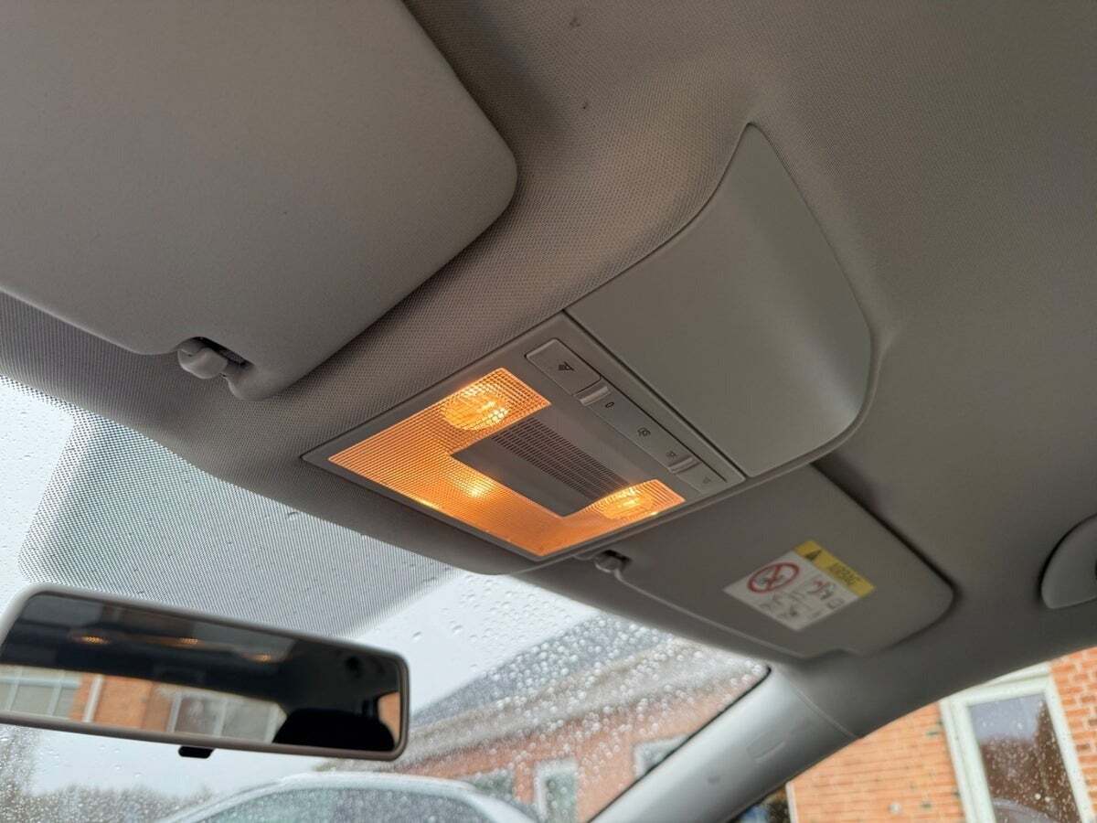 Hvid VW Polo fra 2015