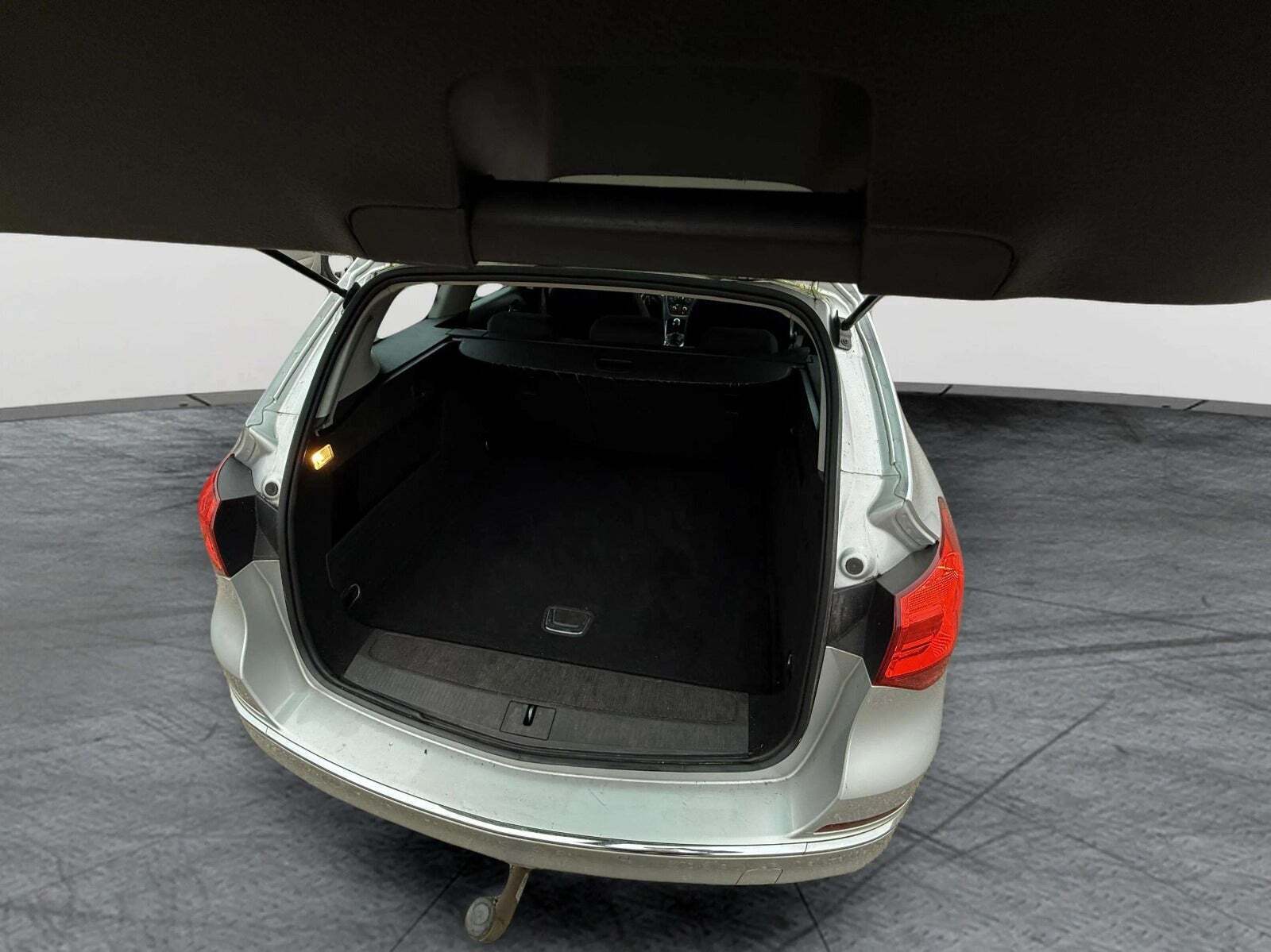 undefined Opel Astra fra 2015