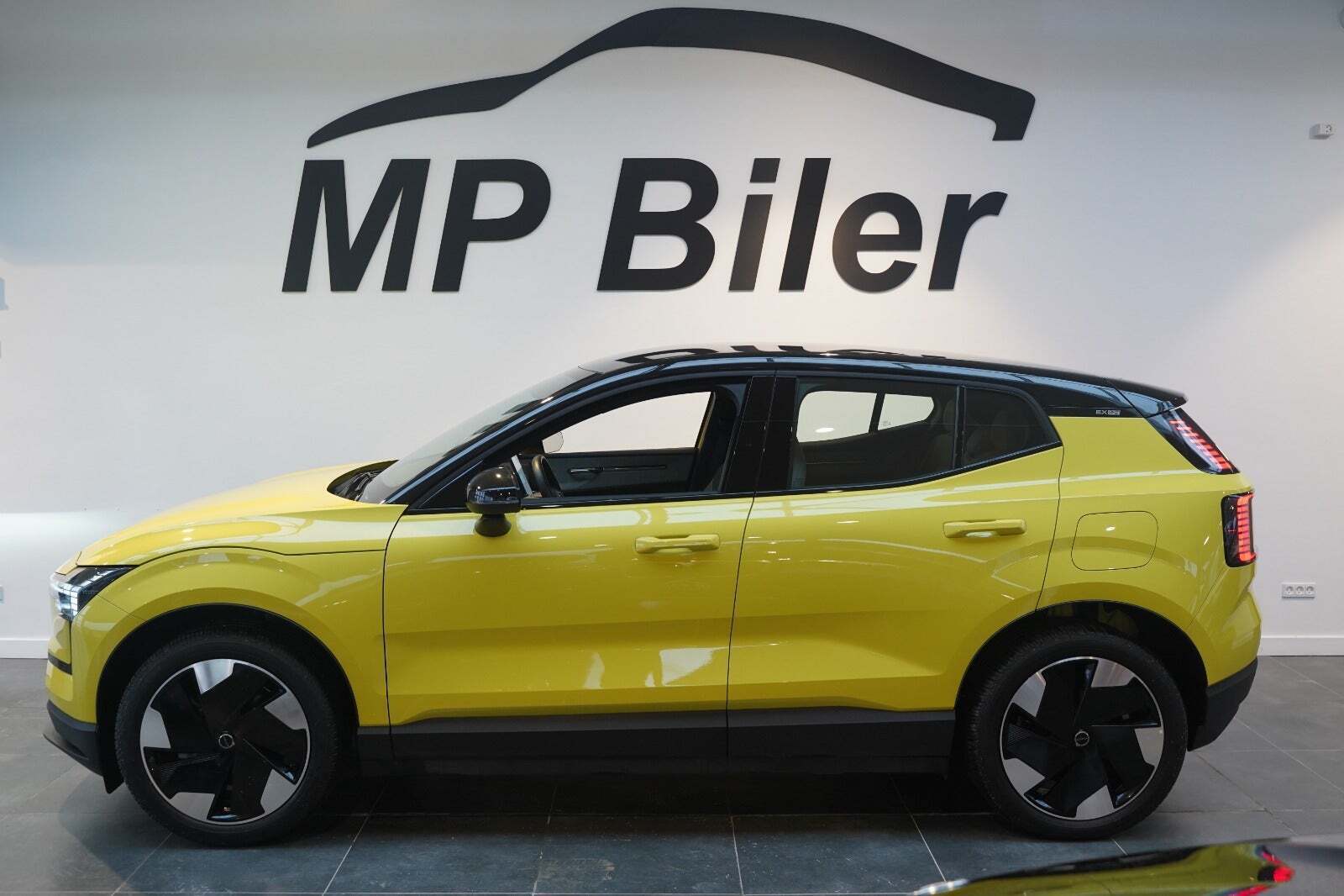 Volvo EX30 Extended Range Plus