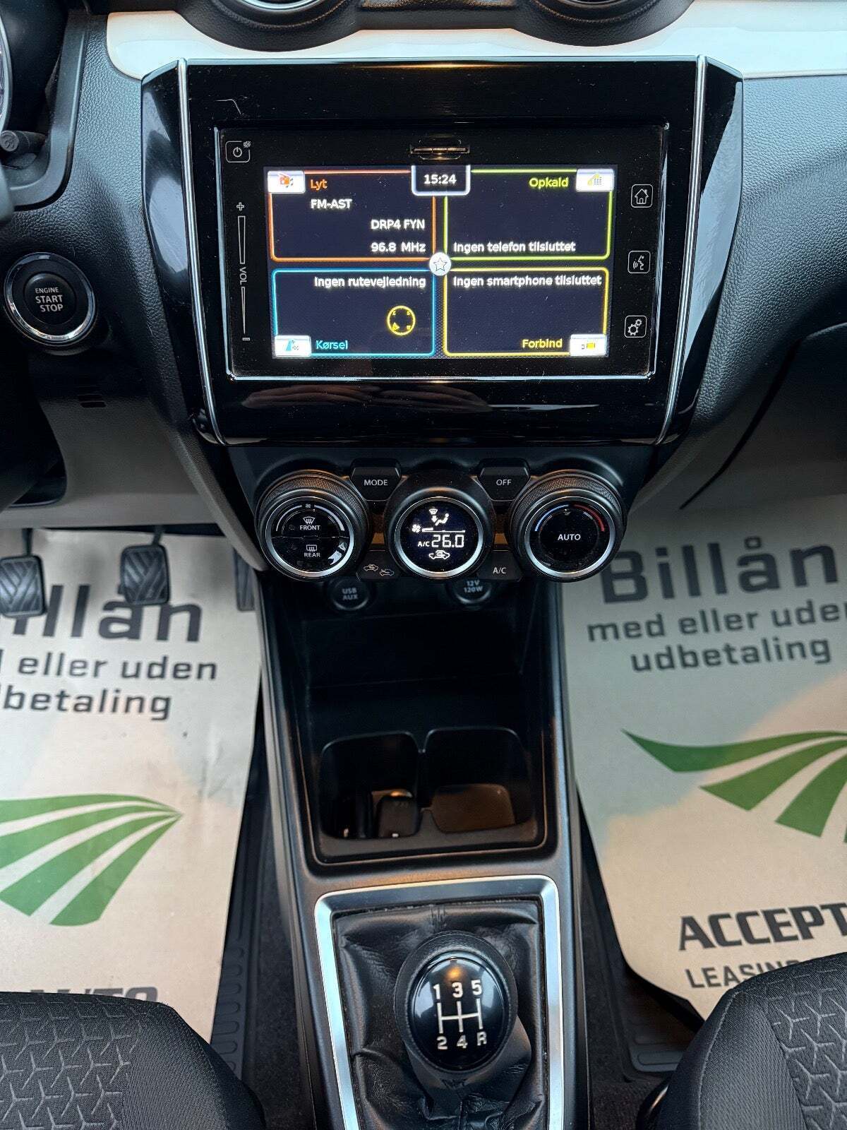 Grå Suzuki Swift fra 2018