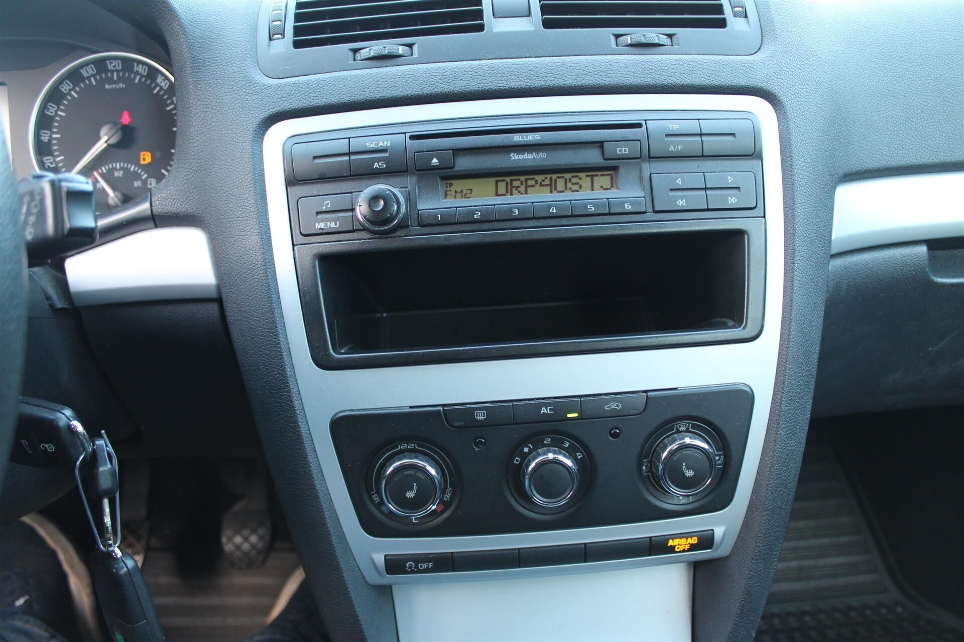 Sort Skoda Octavia fra 2010