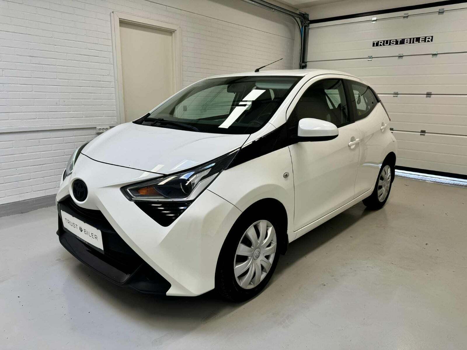 Toyota Aygo 1,0 VVT-i x-pression