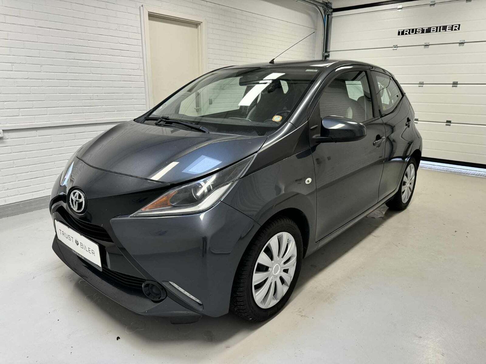 Toyota Aygo 1,0 VVT-i x-play