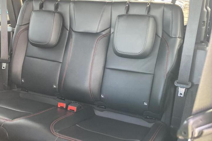 undefined Jeep Wrangler Unlimited fra 2021