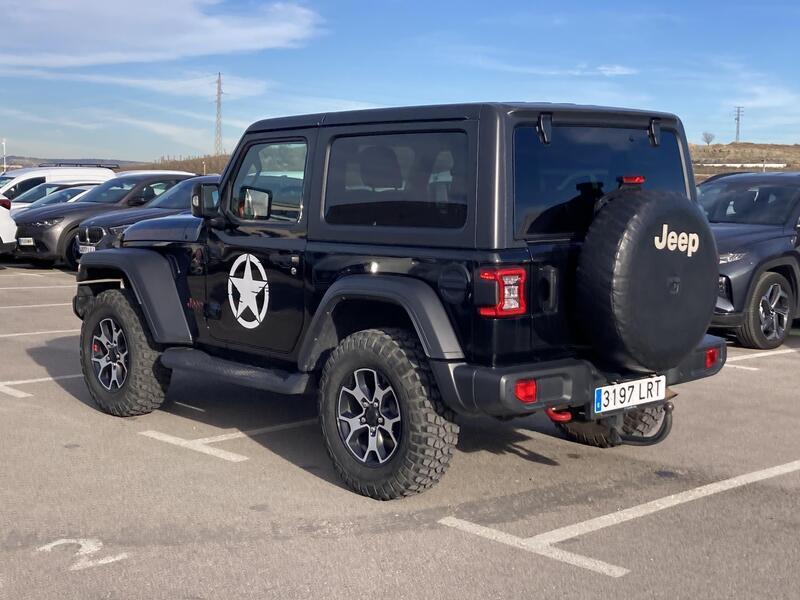 undefined Jeep Wrangler Unlimited fra 2021