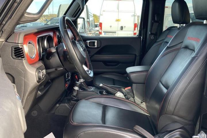 undefined Jeep Wrangler Unlimited fra 2021