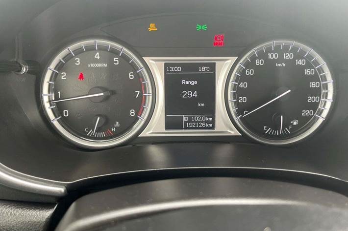 Sølv Suzuki Vitara fra 2015