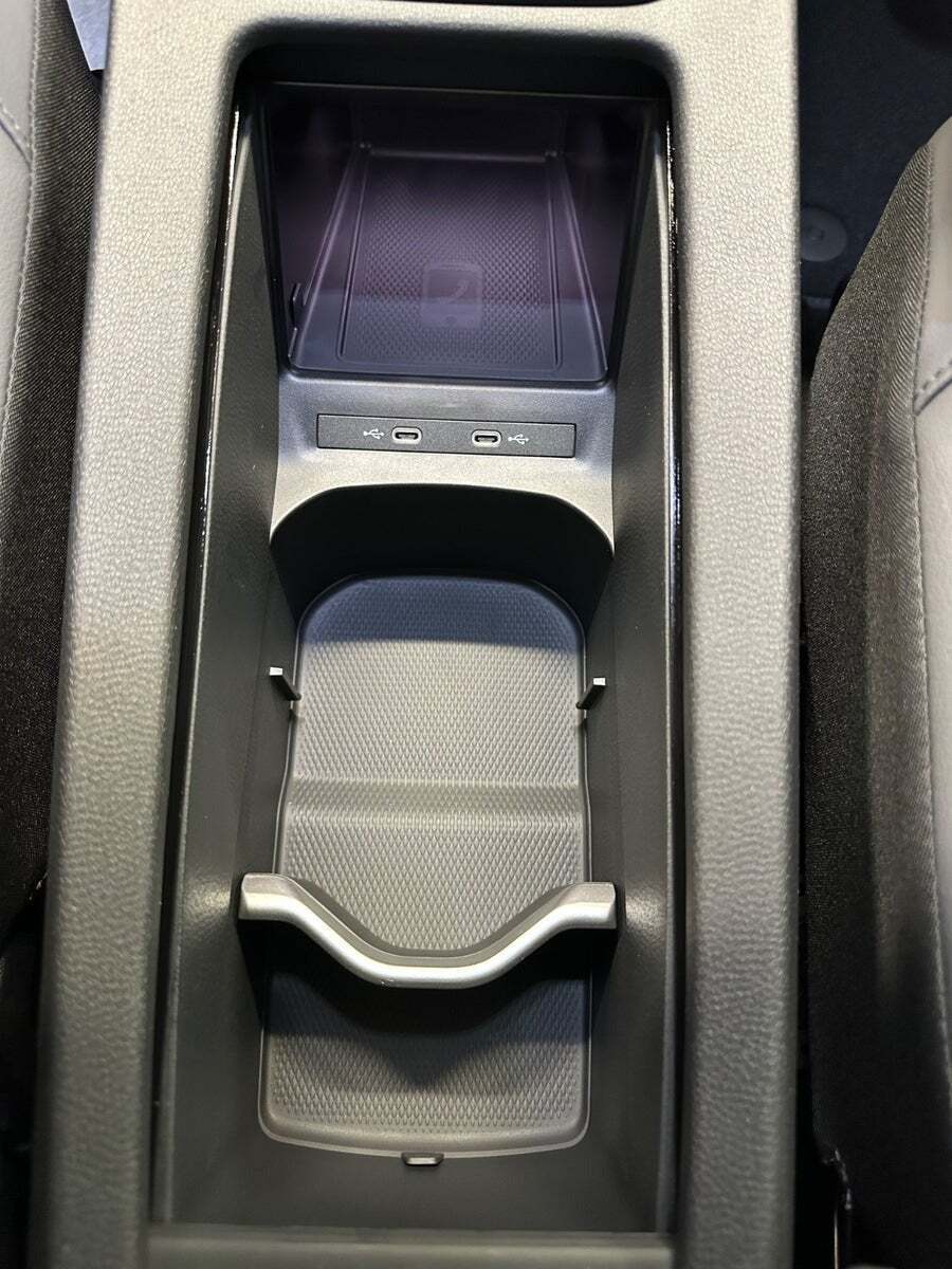 Grå VW ID.4 fra 2025