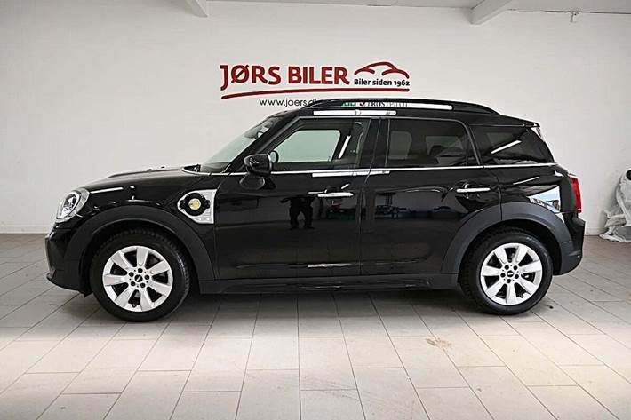 Sort Mini Countryman Cooper SE fra 2022