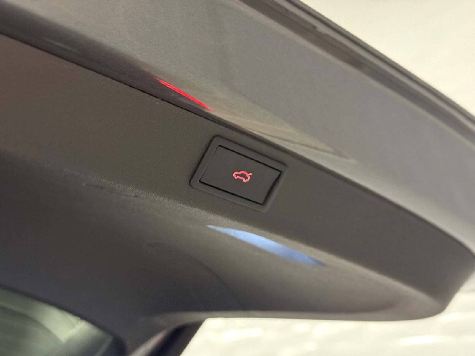 Grå Skoda Enyaq fra 2025