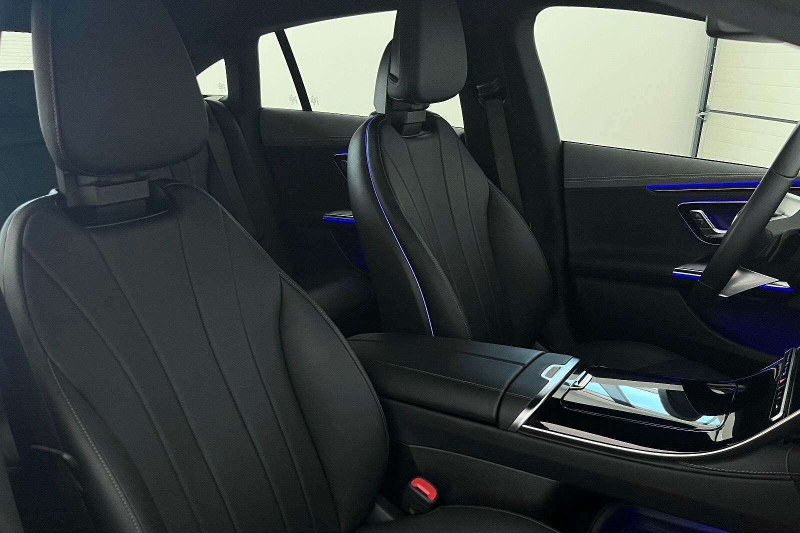 Mercedes EQE300 Avantgarde