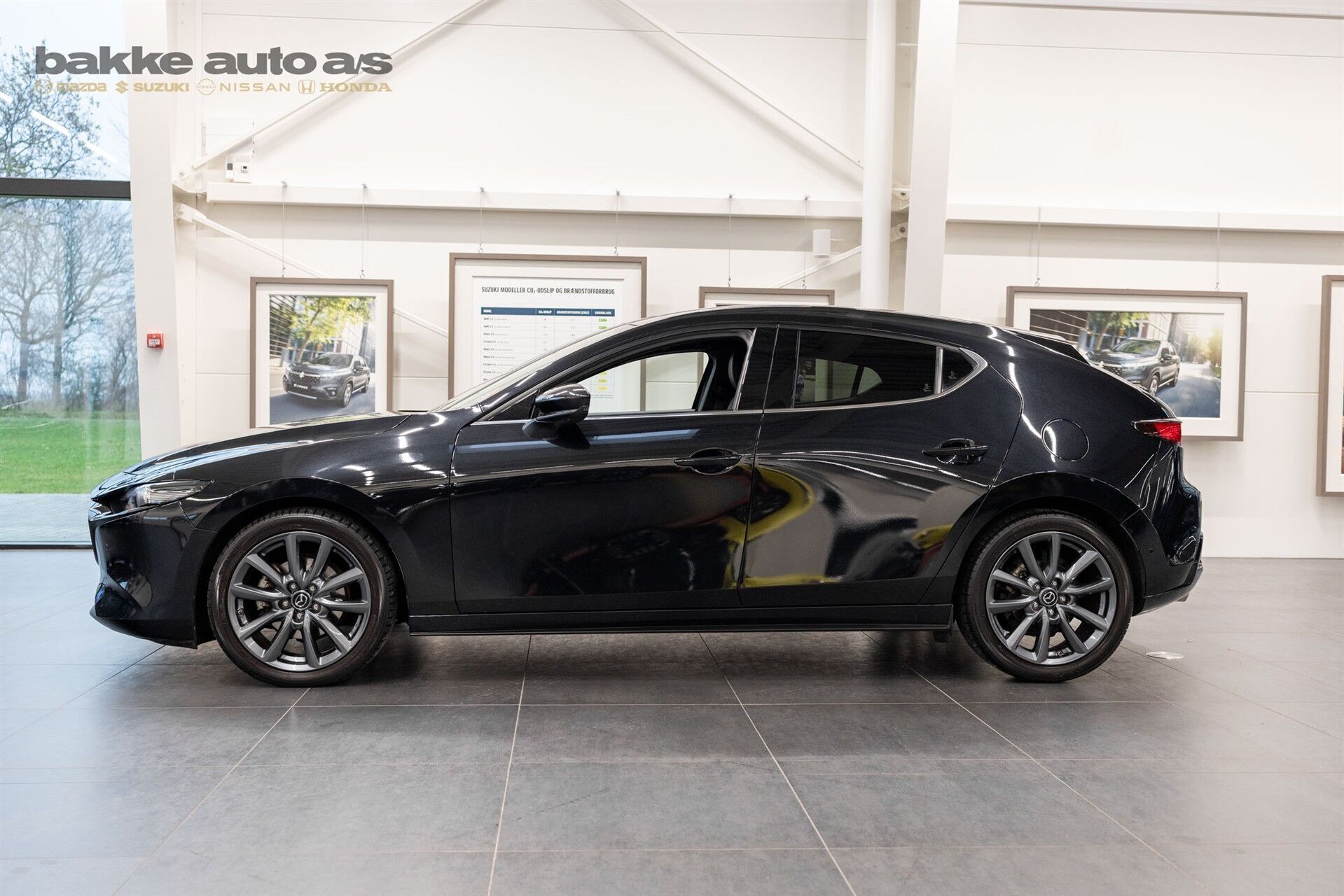 Mazda 3 2,0 Skyactiv-G  Mild hybrid Cosmo m. Technology Pack 150HK 5d 6g Aut.