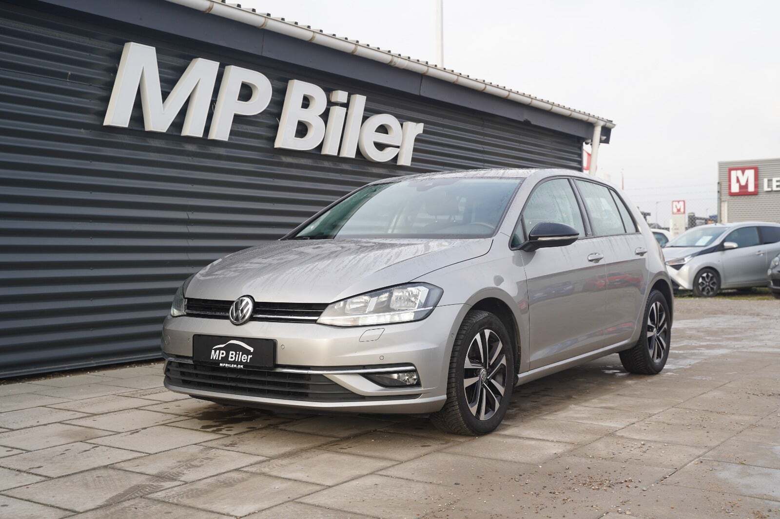 VW Golf VII 1,6 TDi 115 IQ.Drive DSG