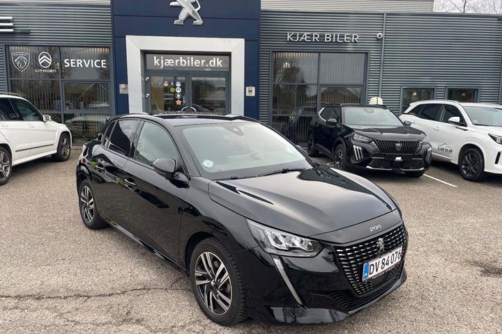 Sort Peugeot 208 fra 2023 set udefra