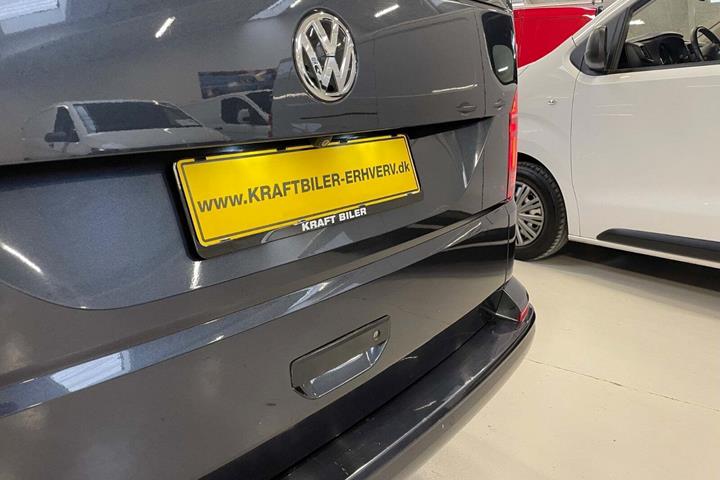 Blå VW Transporter fra 2020