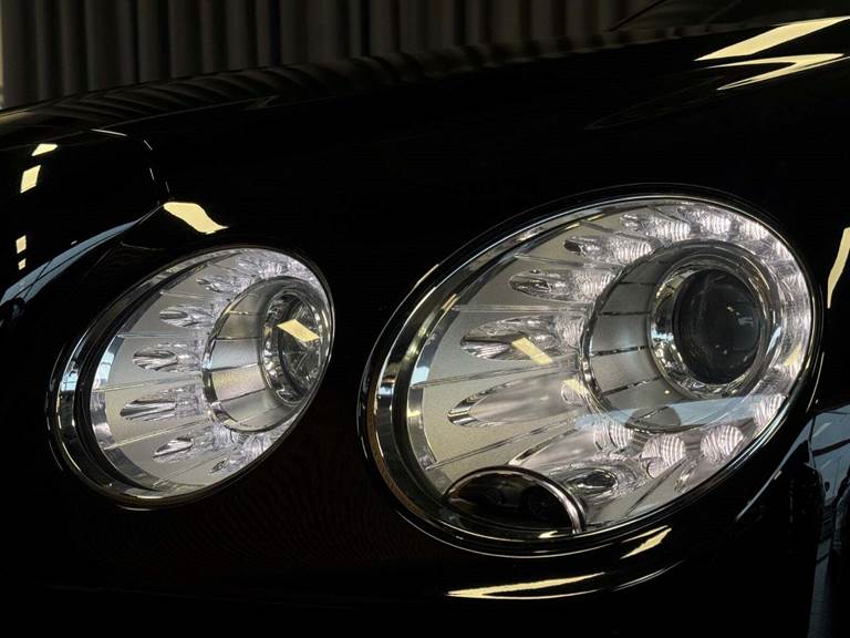 Bentley Flying Spur 6,0 W12 aut.