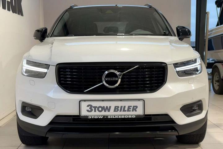 Hvid Volvo XC40 fra 2019