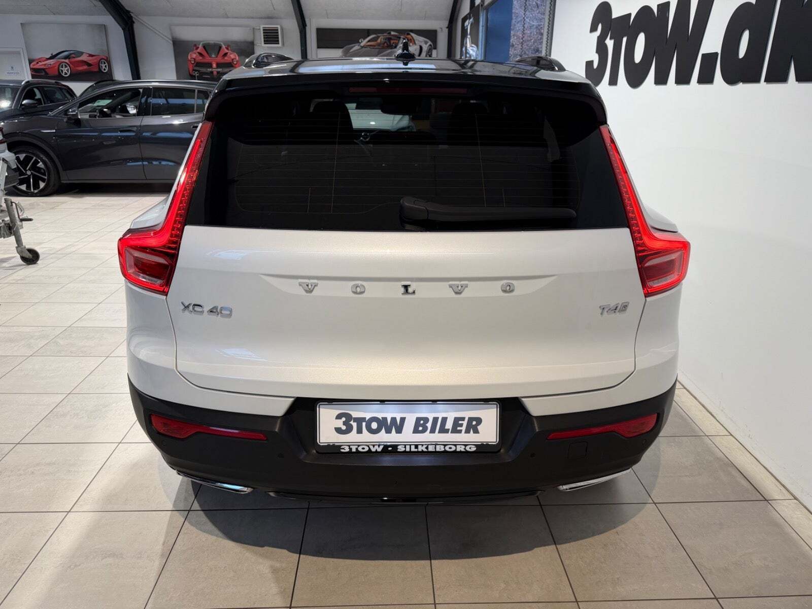 Hvid Volvo XC40 fra 2019